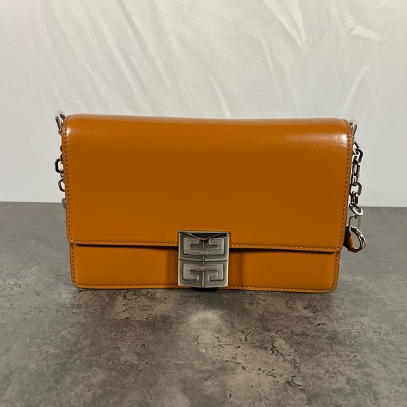 SOLD - Givenchy 4G Crossbody Bag - Picture 3 of 16